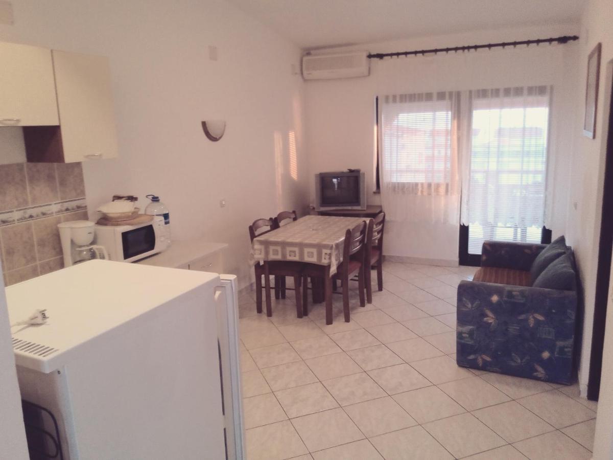 Maslina Apartment Vir Ngoại thất bức ảnh